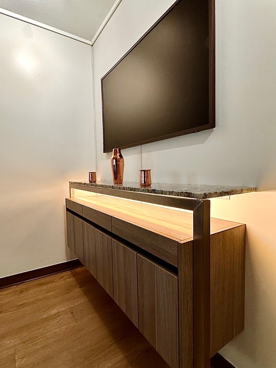Mueble bar bajo TV
