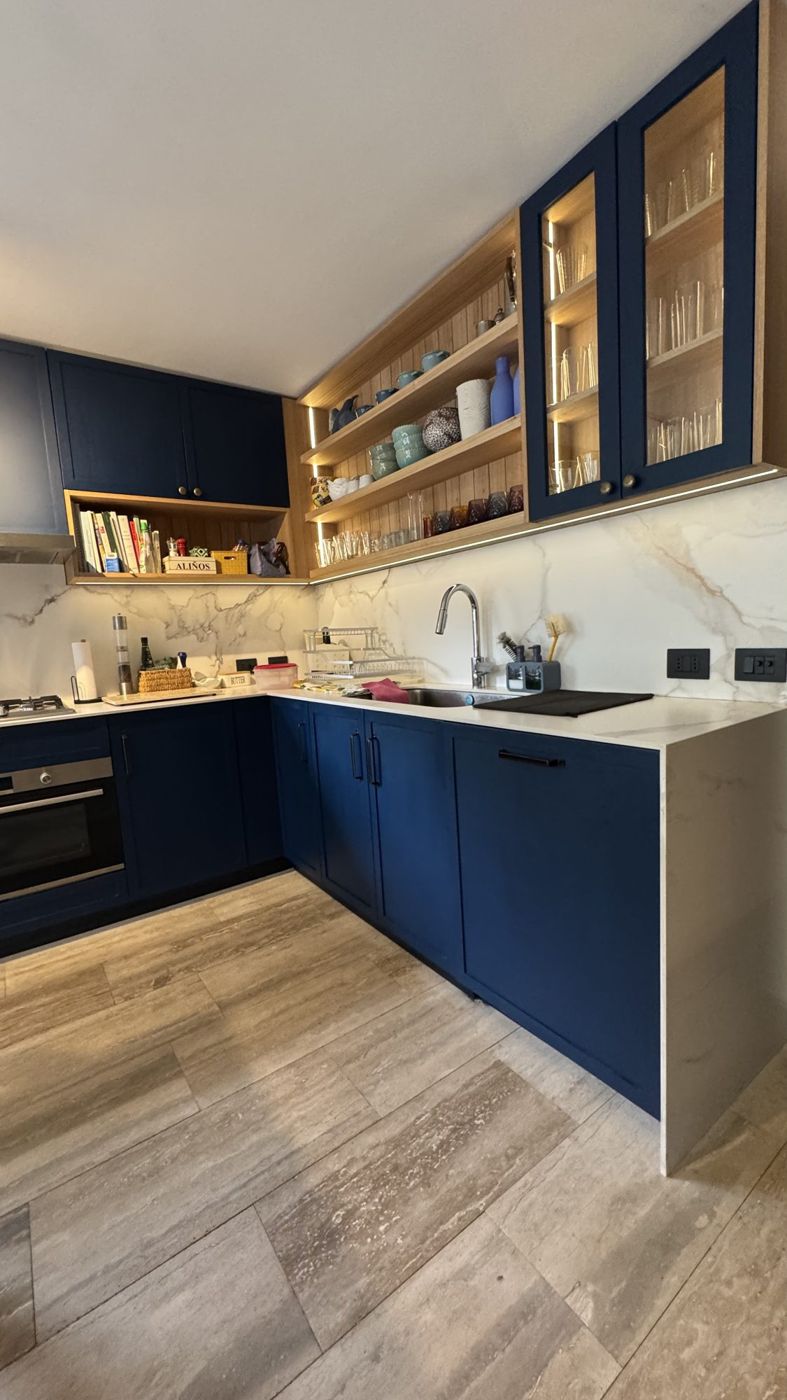 Cocina Encina Azul en L